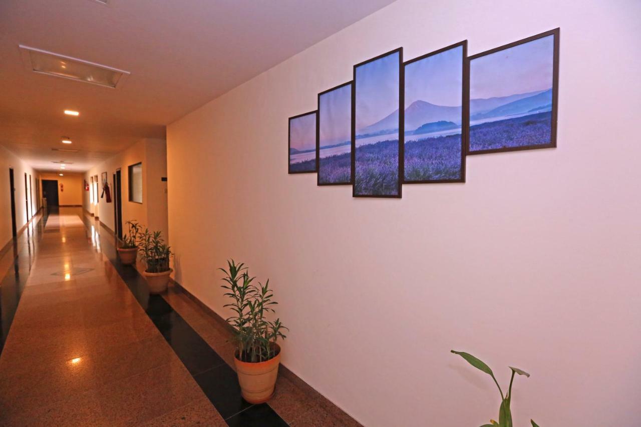 Hotel Shantidoot, Dadar Malad Экстерьер фото