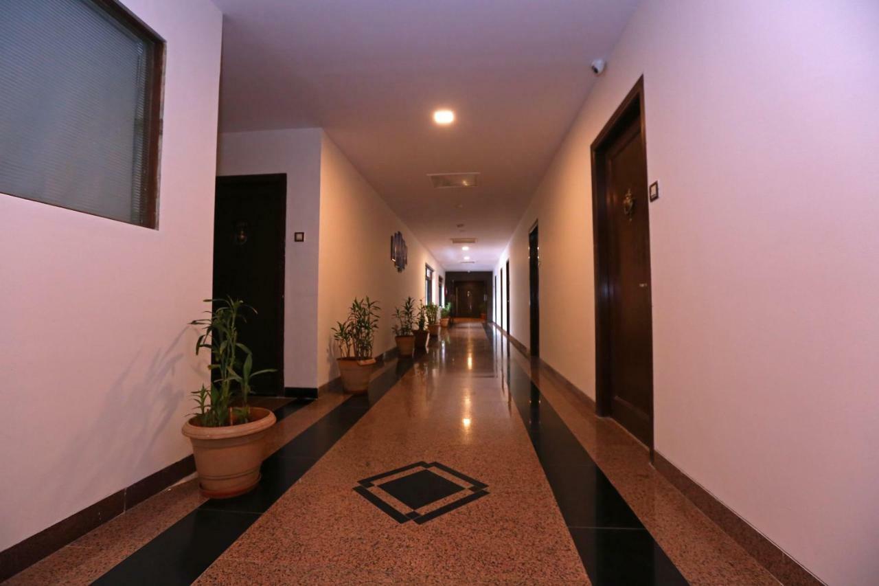 Hotel Shantidoot, Dadar Malad Экстерьер фото