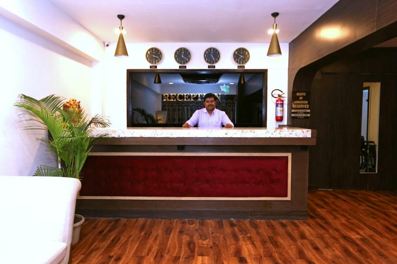 Hotel Shantidoot, Dadar Malad Экстерьер фото