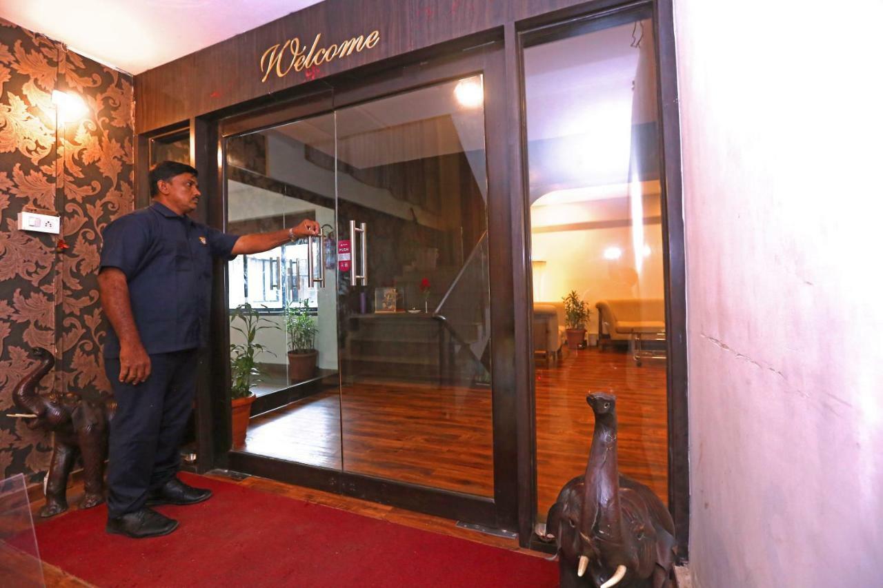 Hotel Shantidoot, Dadar Malad Экстерьер фото